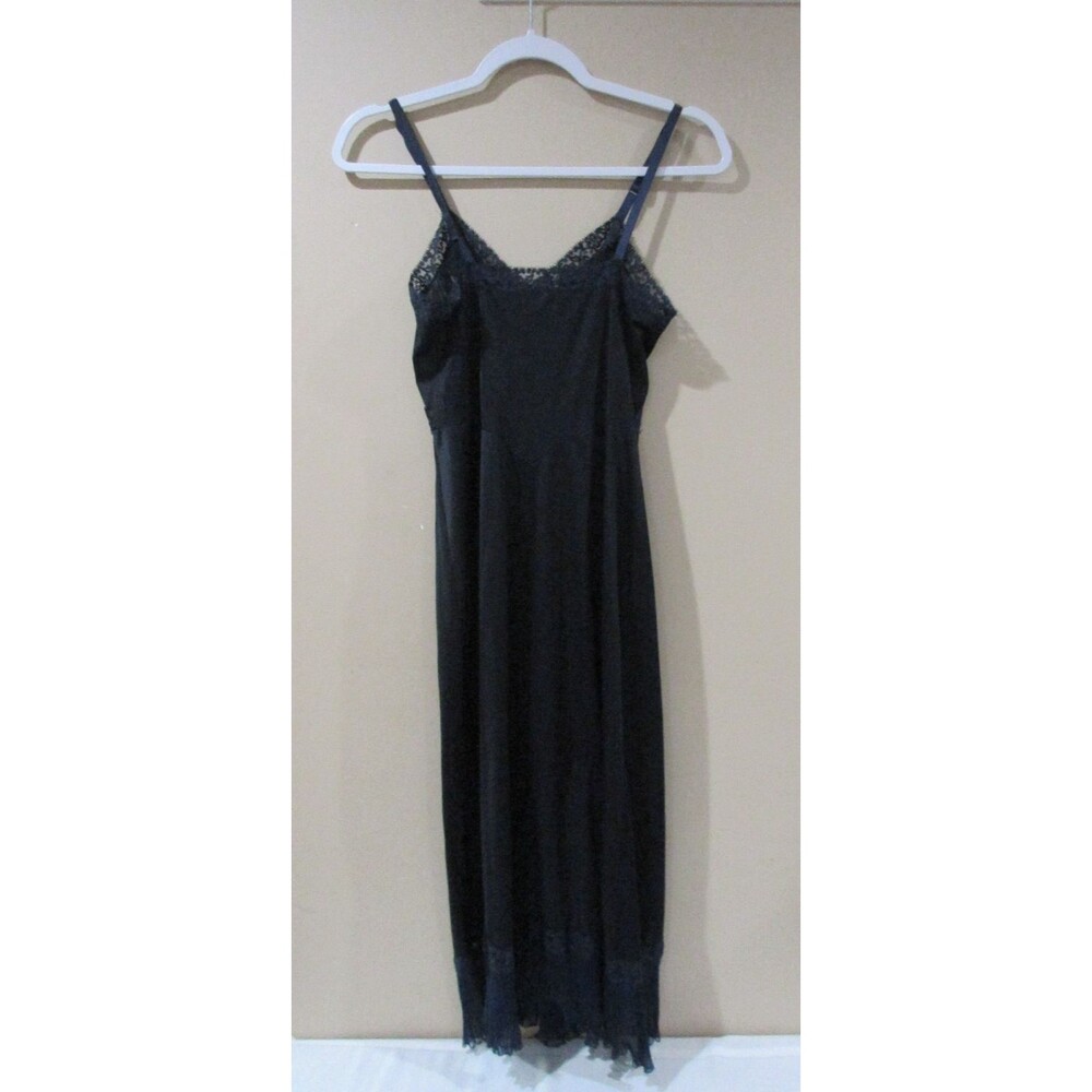 Vanity Fair Full Silky Slip Women Sz 34 (M) 3-3-3 Navy Blue Pleated Lace Ruffle